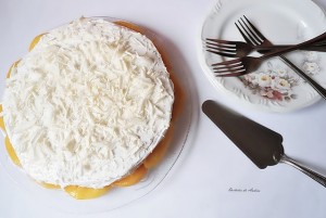 Bolo de Pêssego e Chocolate Branco